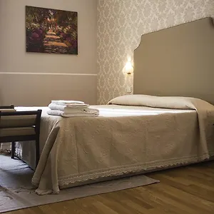 Hotel Navy Livorno